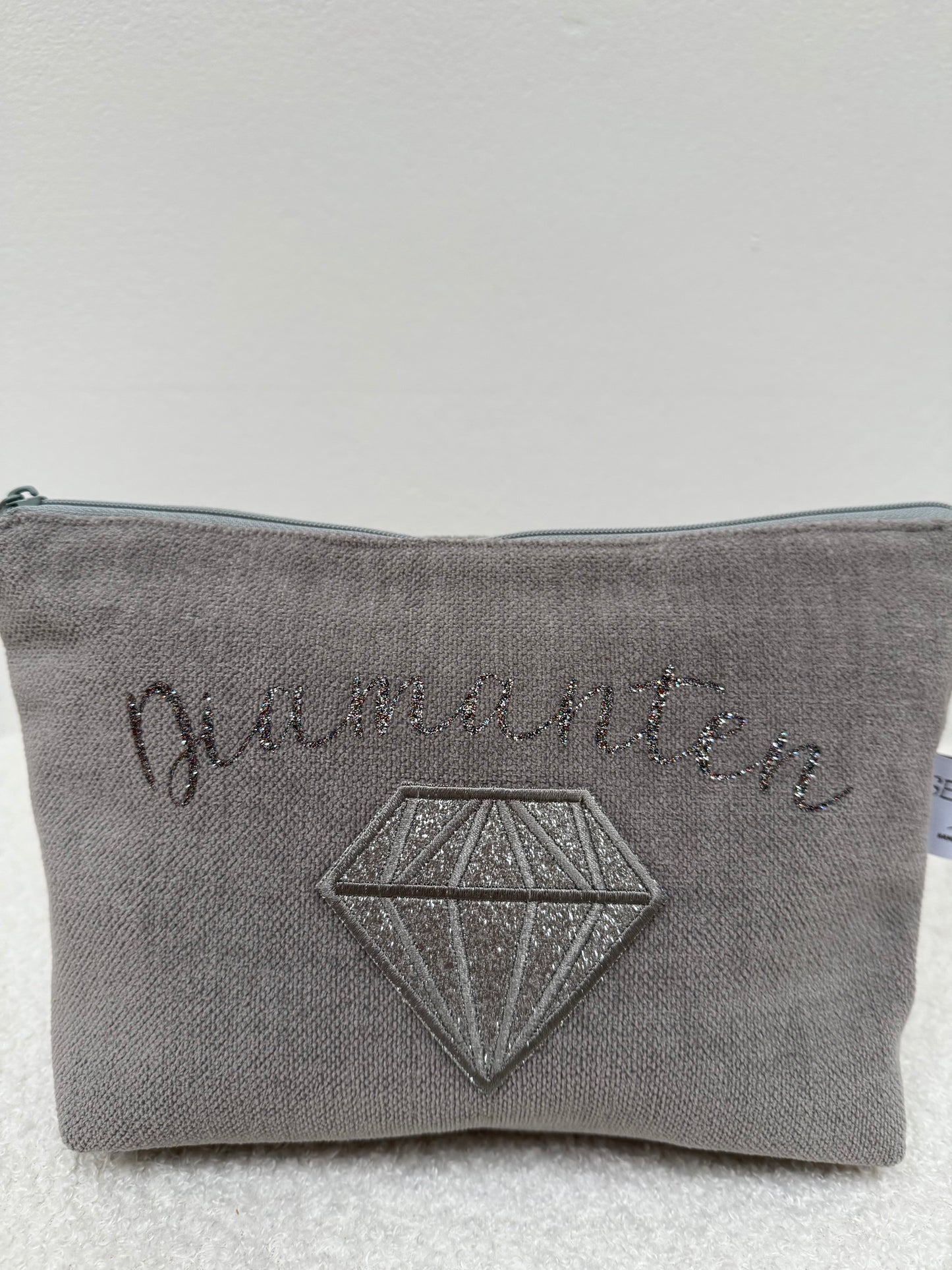 Tasche Schmuck Grau